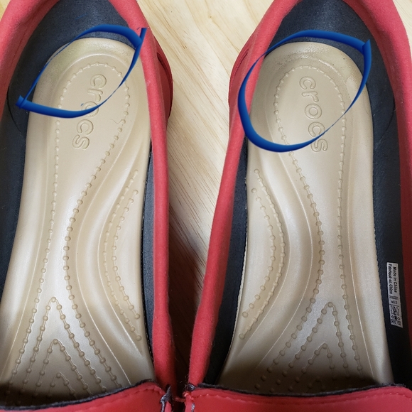 Crocs Women's work Flats shoes. W8.5 - Picture 8 of 8